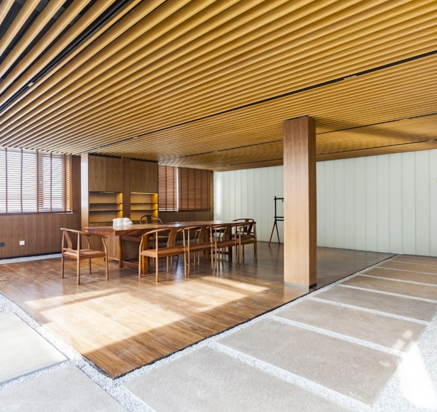 室內(nèi)